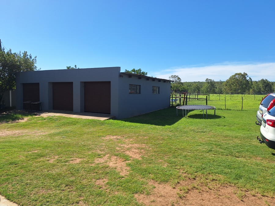 To Let 5 Bedroom Property for Rent in Retief Eastern Cape